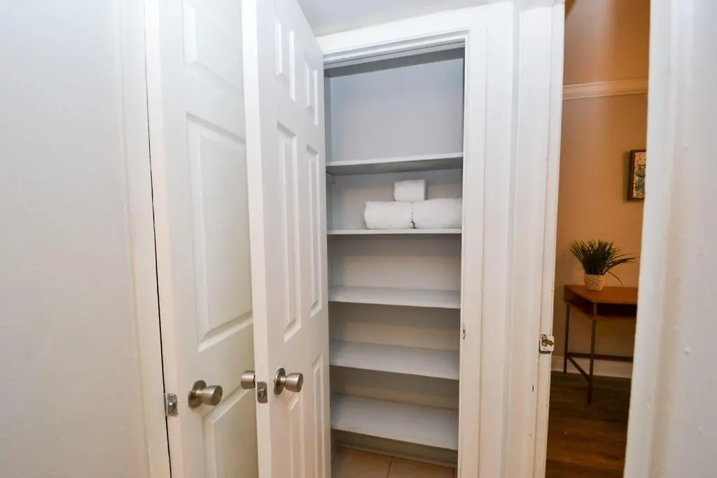 New 2Br Apartment Tampa United States